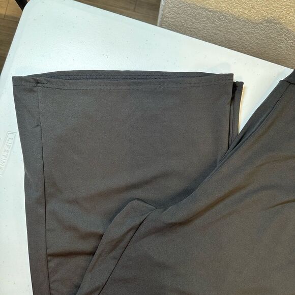 NWOT Plus Size Black Polyester Pants Flare Leg Elastic Waist - Size 5x fits 3X - Picture 6 of 7